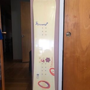 Morrow snowboard with no binding